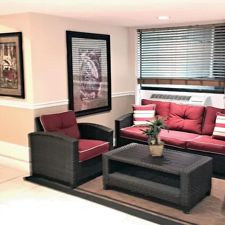 Green Sea Suite At High Point North